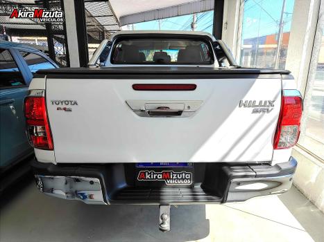 TOYOTA Hilux Caminhonete 2.7 16V 4P SRV FLEX CABINE DUPLA AUTOMTICO, Foto 7