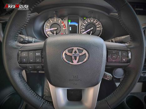 TOYOTA Hilux Caminhonete 2.7 16V 4P SRV FLEX CABINE DUPLA AUTOMTICO, Foto 11