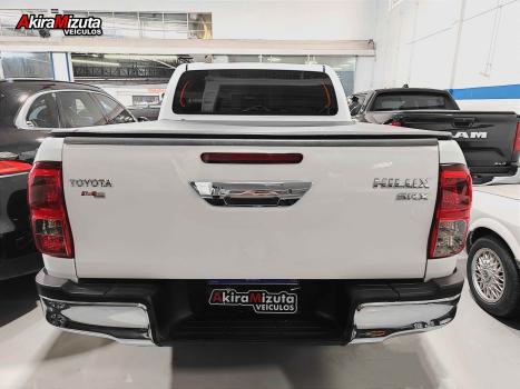 TOYOTA Hilux Caminhonete 2.8 16V SRX 4X4 DIESEL CABINE DUPLA AUTOMTICO, Foto 6