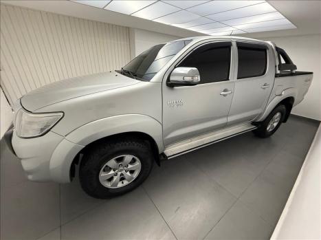 TOYOTA Hilux Caminhonete 2.7 16V 4P SRV FLEX 4X4  CABINE DUPLA AUTOMTICO, Foto 8