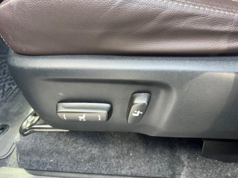 TOYOTA Hilux SW4 2.7 16V 4P FLEX SRV 7 LUGARES AUTOMTICO, Foto 8