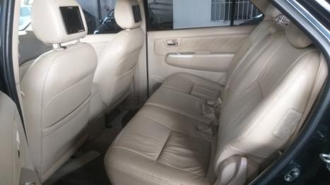 TOYOTA Hilux SW4 3.0 16V 4P SRV 4X4 TURBO DIESEL AUTOMTICO, Foto 7