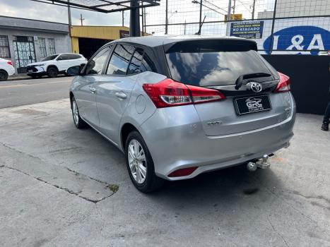 TOYOTA Yaris Hatch 1.3 16V 4P FLEX XL MULTIDRIVE AUTOMTICO CVT, Foto 15
