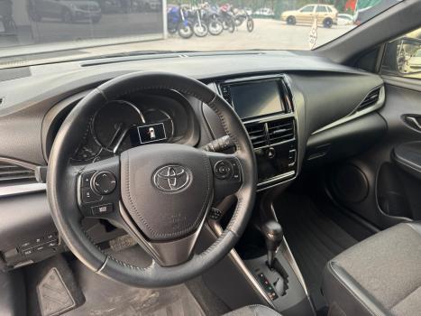 TOYOTA Yaris Hatch 1.5 16V 4P FLEX XS CONNECT MULTIDRIVE AUTOMTICO CVT, Foto 4