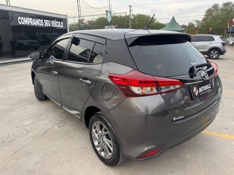 TOYOTA Yaris Hatch 1.5 16V 4P FLEX XS CONNECT MULTIDRIVE AUTOMTICO CVT, Foto 7