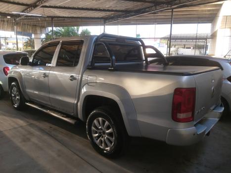 VOLKSWAGEN Amarok 2.0 16V 4X4 CABINE DUPLA COMFORTLINE TURBO INTERCOOLER AUTOMTICO, Foto 4