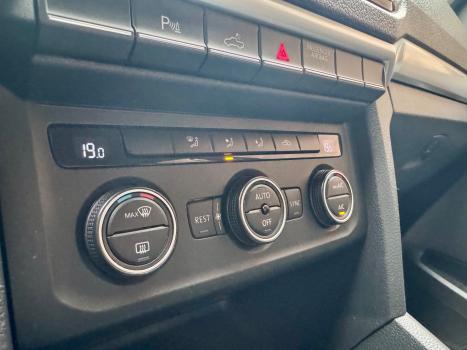 VOLKSWAGEN Amarok 2.0 16V 4X4 CABINE DUPLA COMFORTLINE TURBO INTERCOOLER AUTOMTICO, Foto 12