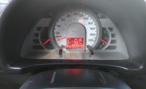 VOLKSWAGEN Fox 1.6 4P PLUS FLEX, Foto 6