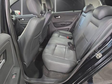 VOLKSWAGEN Fox 1.6 4P, Foto 9