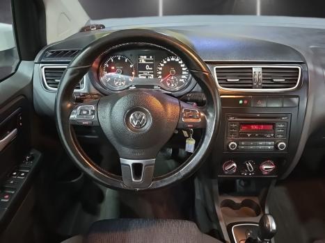 VOLKSWAGEN Fox 1.6 4P, Foto 7