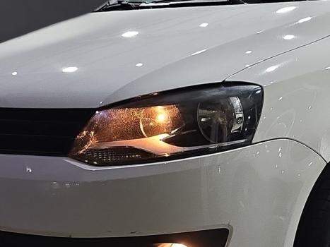 VOLKSWAGEN Fox 1.6 4P, Foto 8