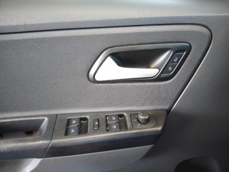 VOLKSWAGEN Fox 1.6 4P FLEX, Foto 11