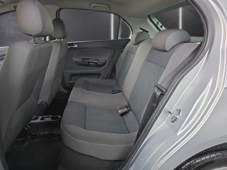 VOLKSWAGEN Gol 1.6 MI 4P, Foto 8