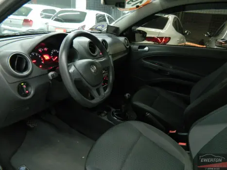VOLKSWAGEN Saveiro 1.6 G7 CABINE SIMPLES ROBUST FLEX, Foto 8