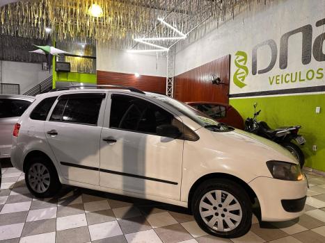 VOLKSWAGEN Space Fox 1.6 4P FLEX I-TREND, Foto 2