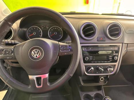 VOLKSWAGEN Voyage 1.6 4P FLEX, Foto 10