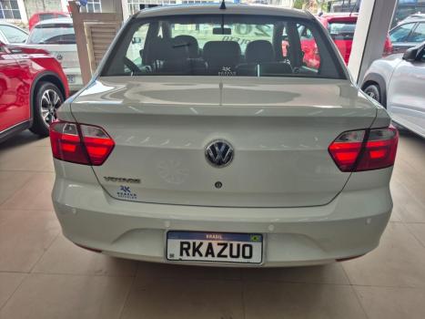 VOLKSWAGEN Voyage 1.6 4P FLEX, Foto 4