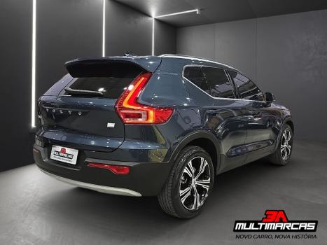VOLVO XC40 1.5 16V 4P T5 RECHARGE HBRIDO INSCRIPTION GEARTRONIC AUTOMTICO, Foto 2