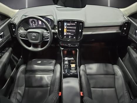 VOLVO XC40 1.5 16V 4P T5 RECHARGE HBRIDO INSCRIPTION GEARTRONIC AUTOMTICO, Foto 6