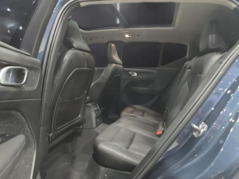 VOLVO XC40 1.5 16V 4P T5 RECHARGE HBRIDO INSCRIPTION GEARTRONIC AUTOMTICO, Foto 10