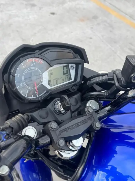 YAMAHA Fazer YS 150 SED, Foto 5