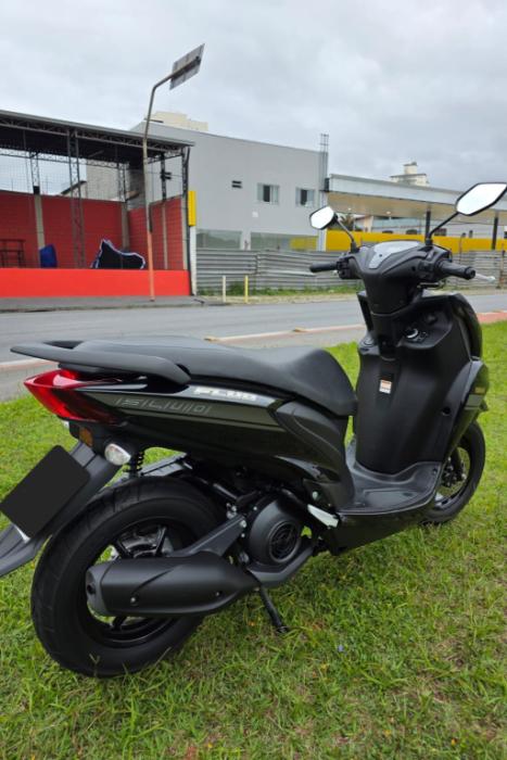 YAMAHA Fluo 125 ABS, Foto 3