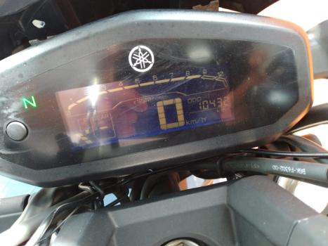 YAMAHA FZ 15 Fazer ABS, Foto 6