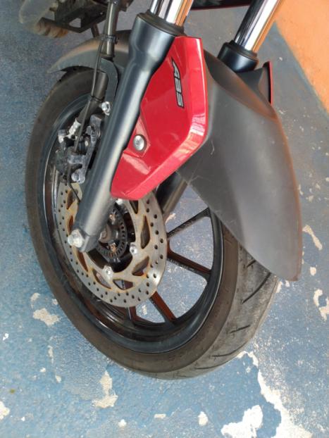 YAMAHA FZ 15 Fazer ABS, Foto 9