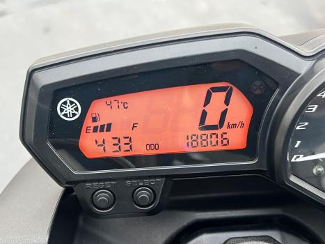 YAMAHA XJ6 600 F, Foto 9
