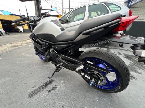 YAMAHA XJ6 600 F, Foto 10
