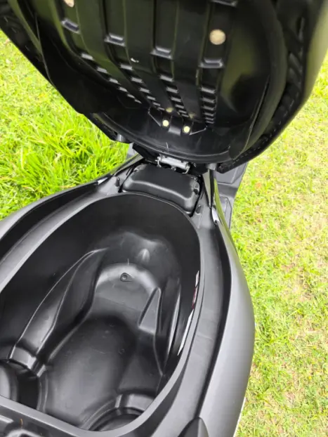 YAMAHA Xmax 160 , Foto 13