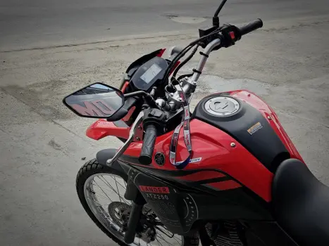 YAMAHA XTZ 250 , Foto 9