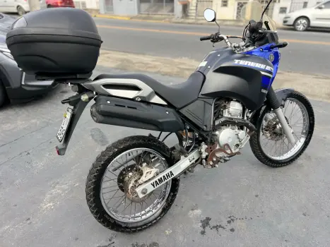 YAMAHA XTZ 250 TENER, Foto 2