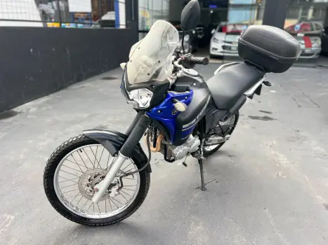 YAMAHA XTZ 250 TENER, Foto 3