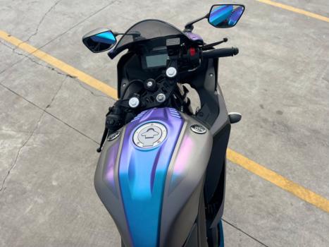 YAMAHA YZF R15 150 ABS, Foto 10