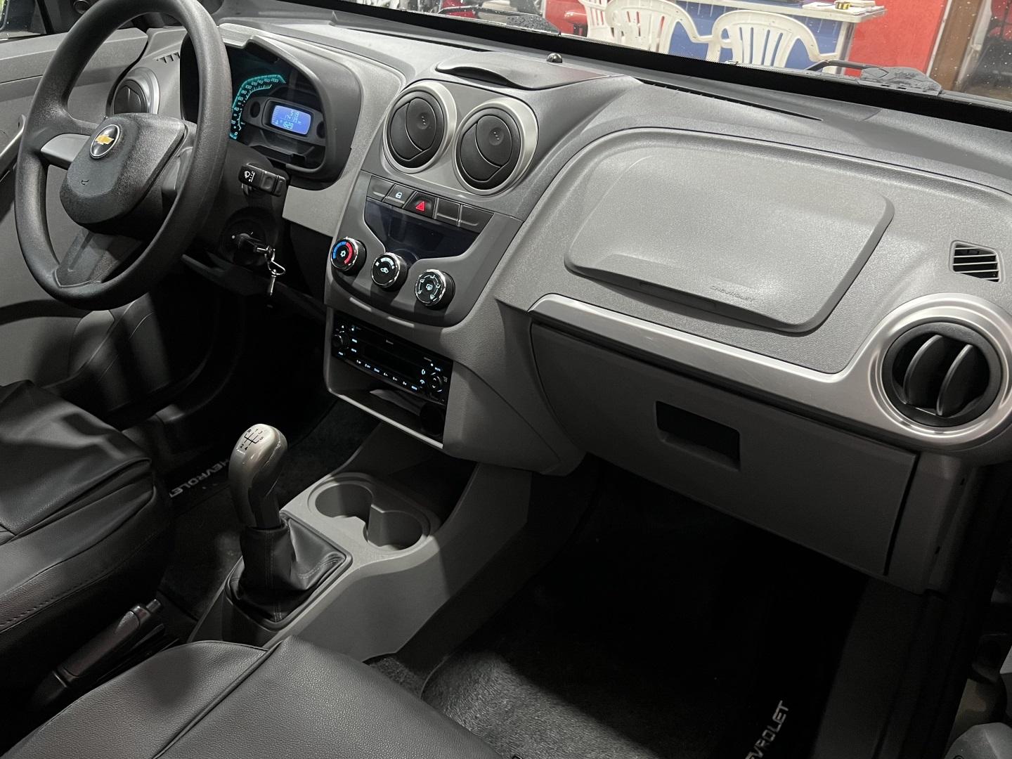 CHEVROLET Agile - Foto