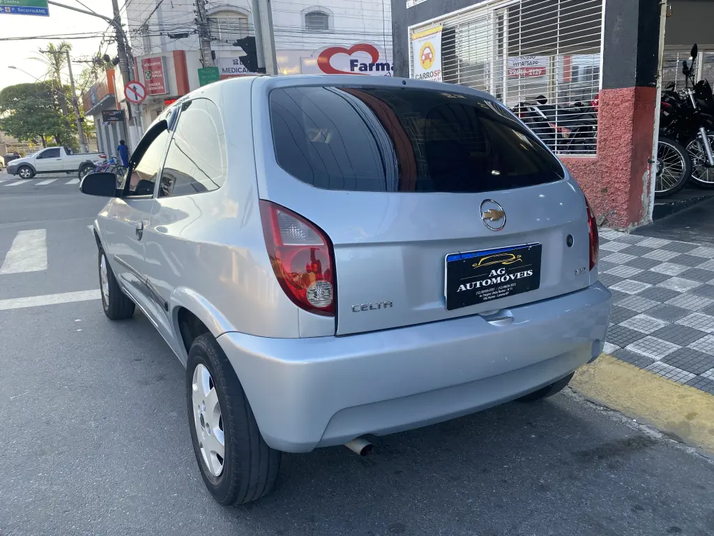 CHEVROLET Celta - Foto
