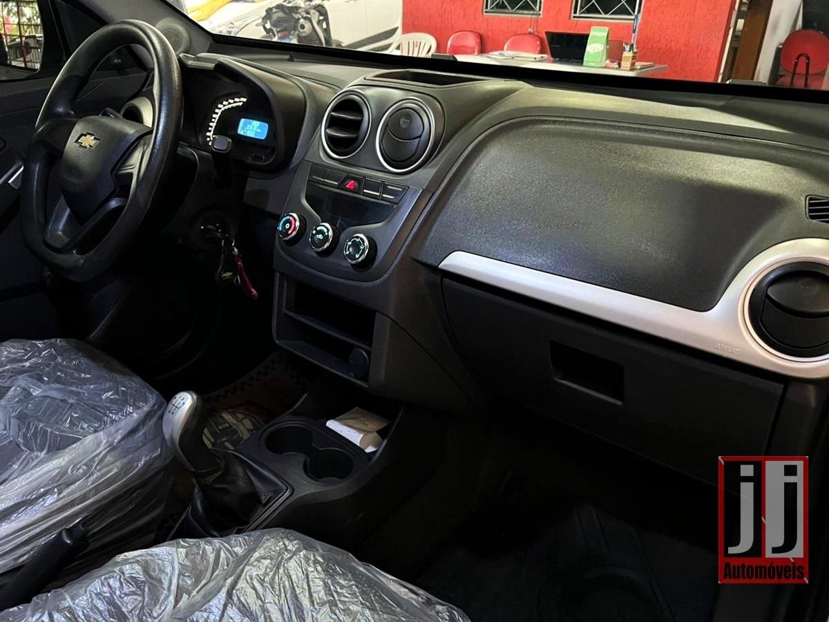 CHEVROLET Montana - Foto