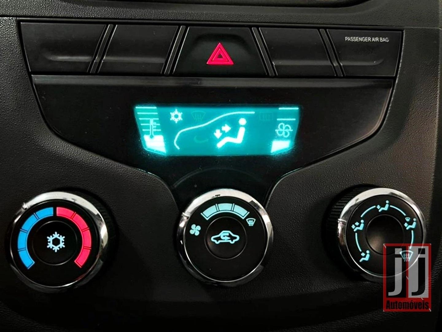 CHEVROLET Montana - Foto