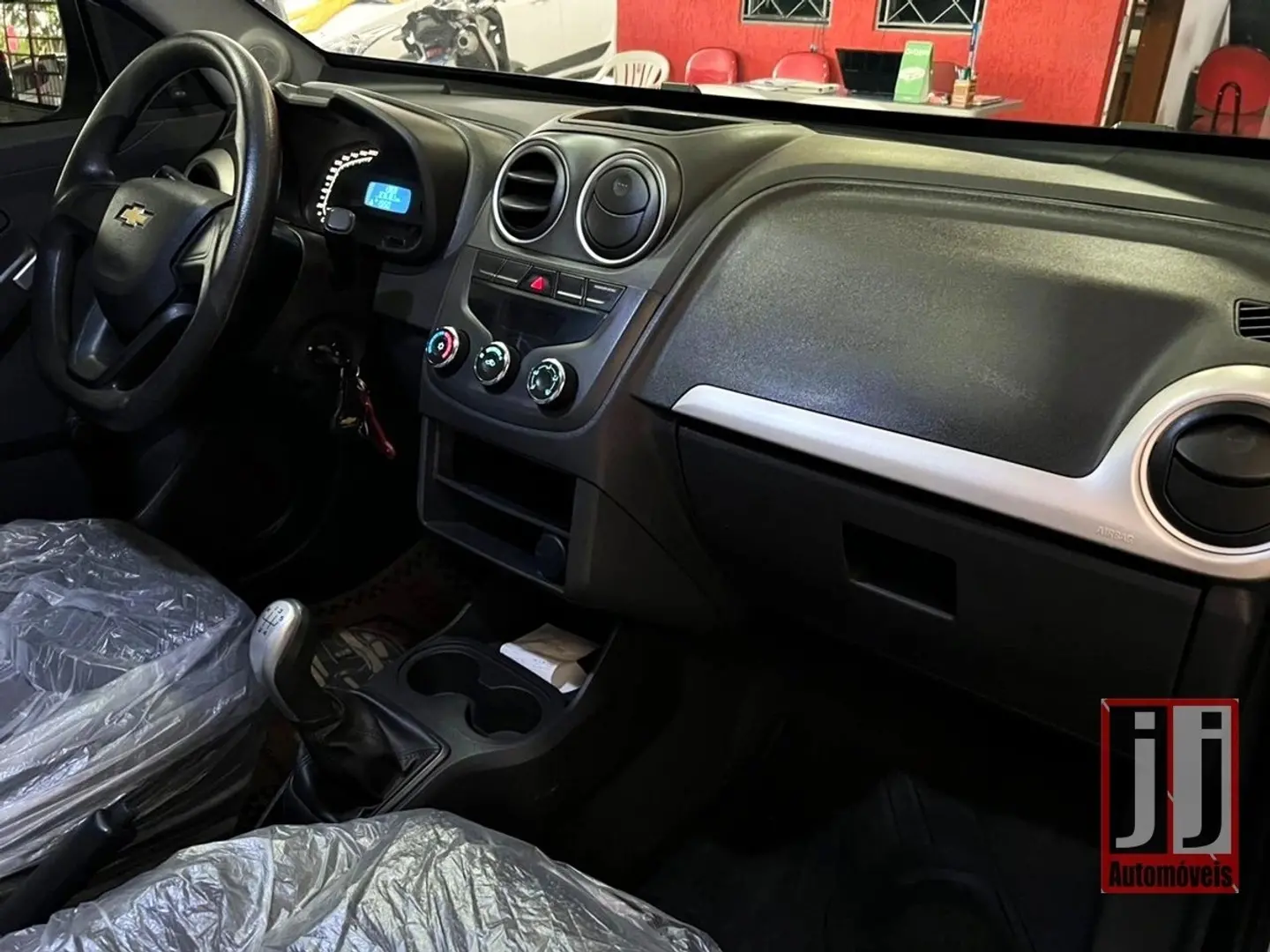 CHEVROLET Montana - Foto