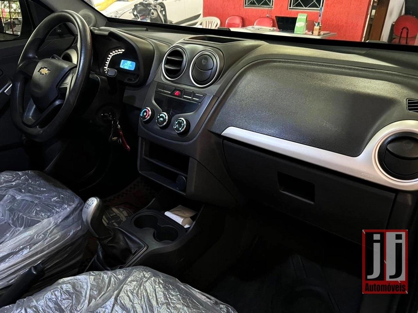 CHEVROLET Montana - Foto