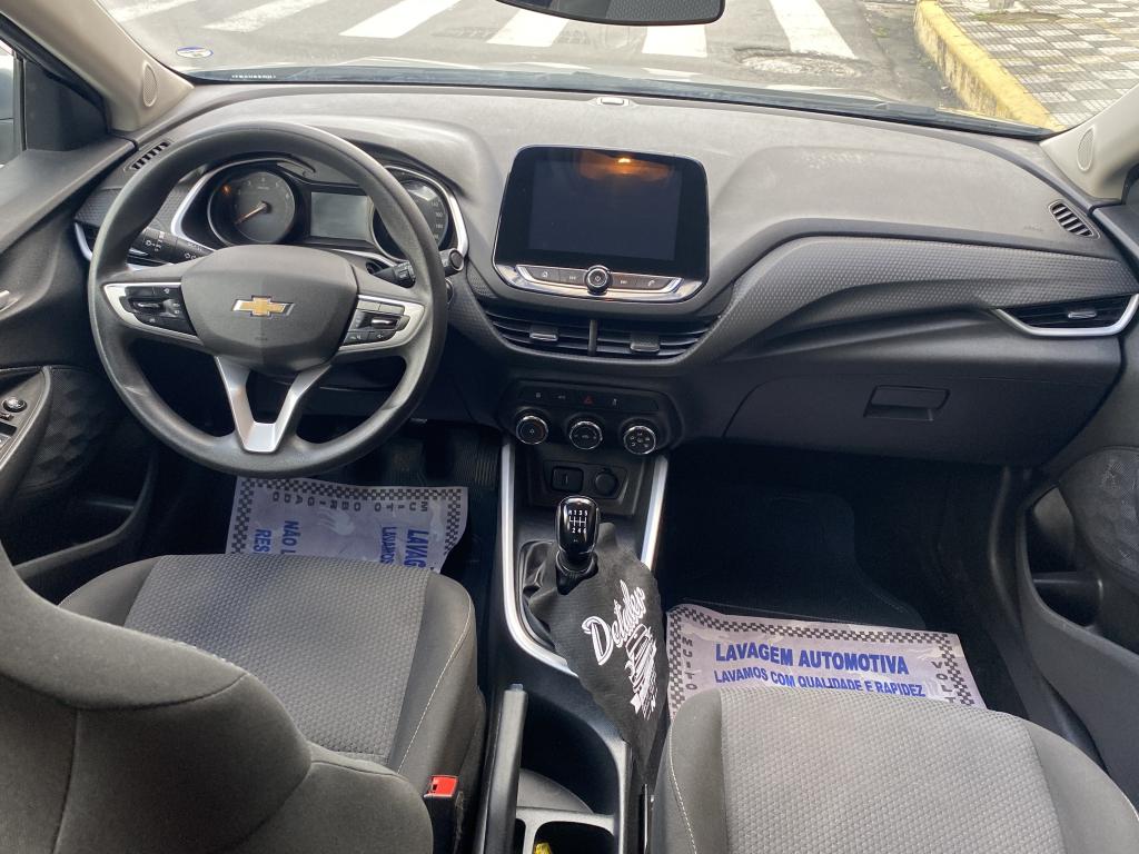 CHEVROLET Onix Hatch - Foto