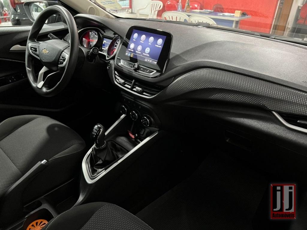 CHEVROLET Onix Hatch - Foto