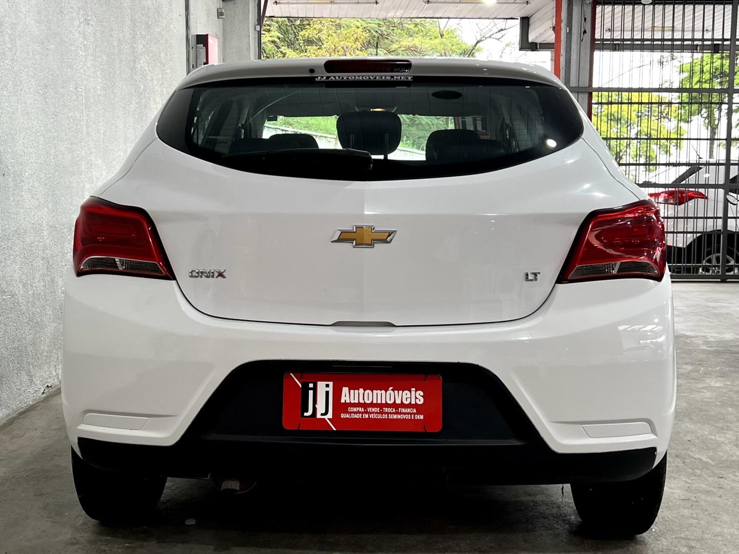 CHEVROLET Onix Hatch - Foto