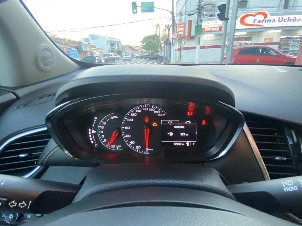 CHEVROLET Tracker - Foto