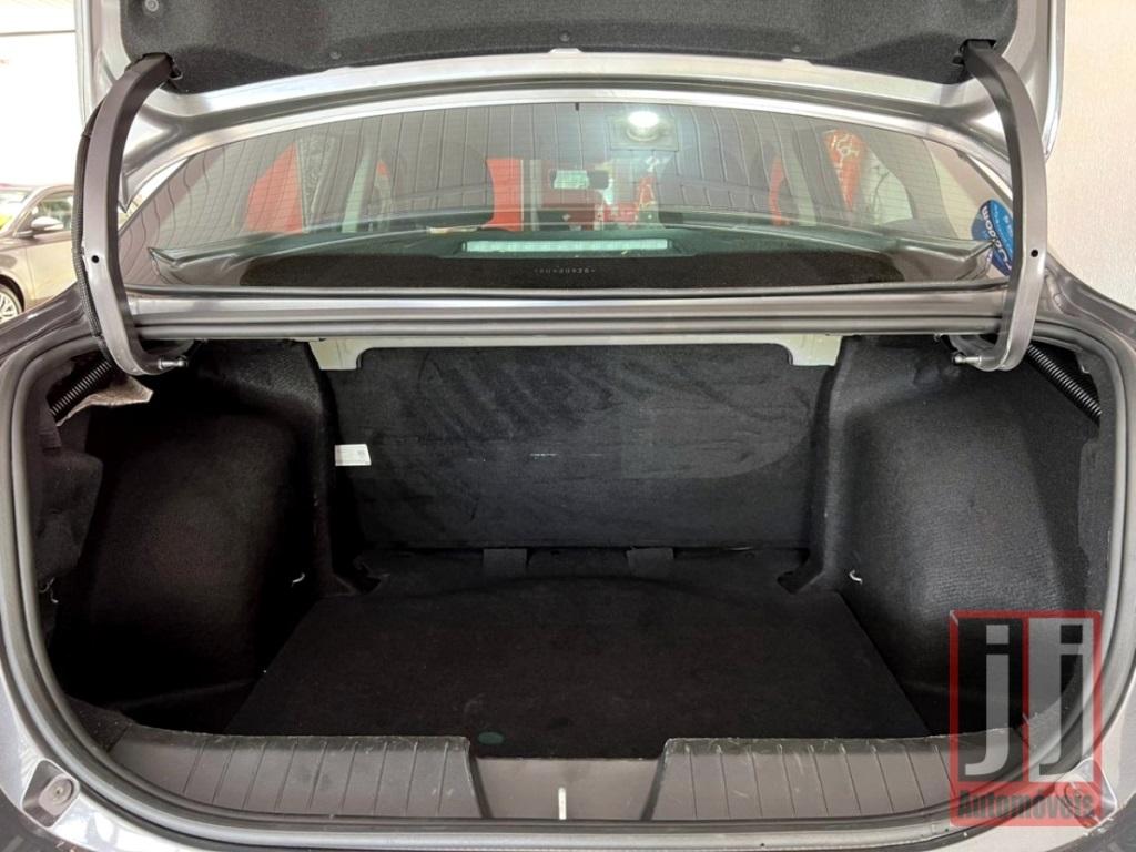 FIAT Cronos - Foto