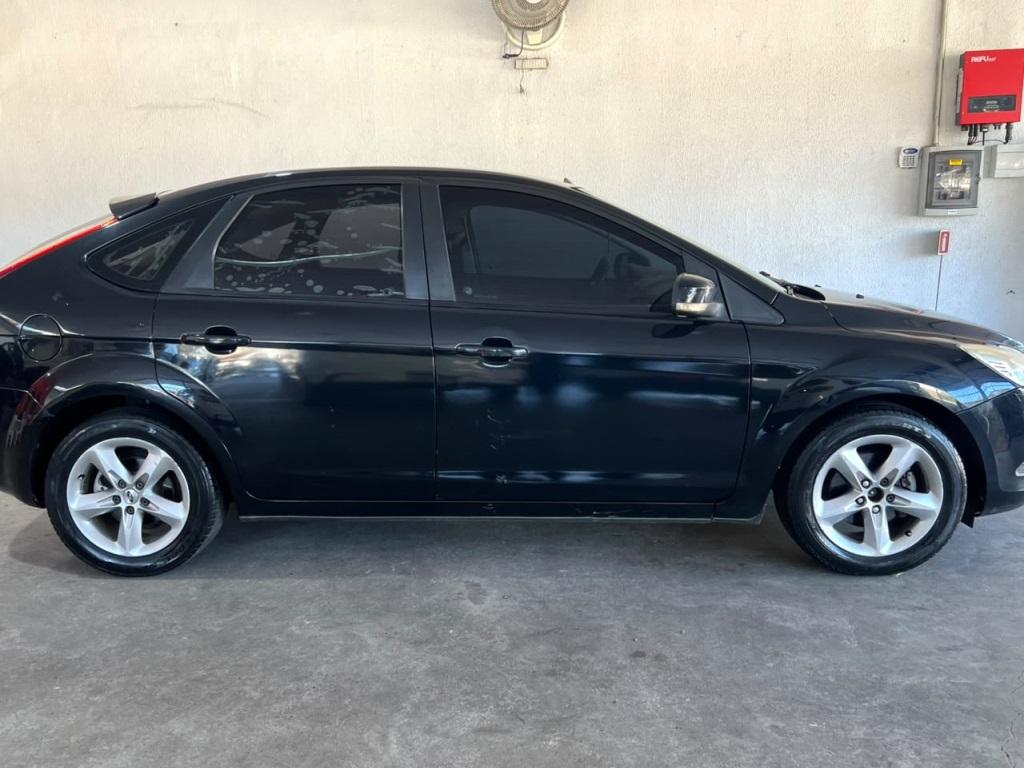 FORD Focus Hatch - Foto