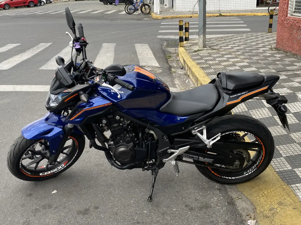 HONDA CB 500 F - Foto