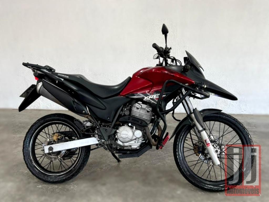 HONDA XRE 300 - Foto