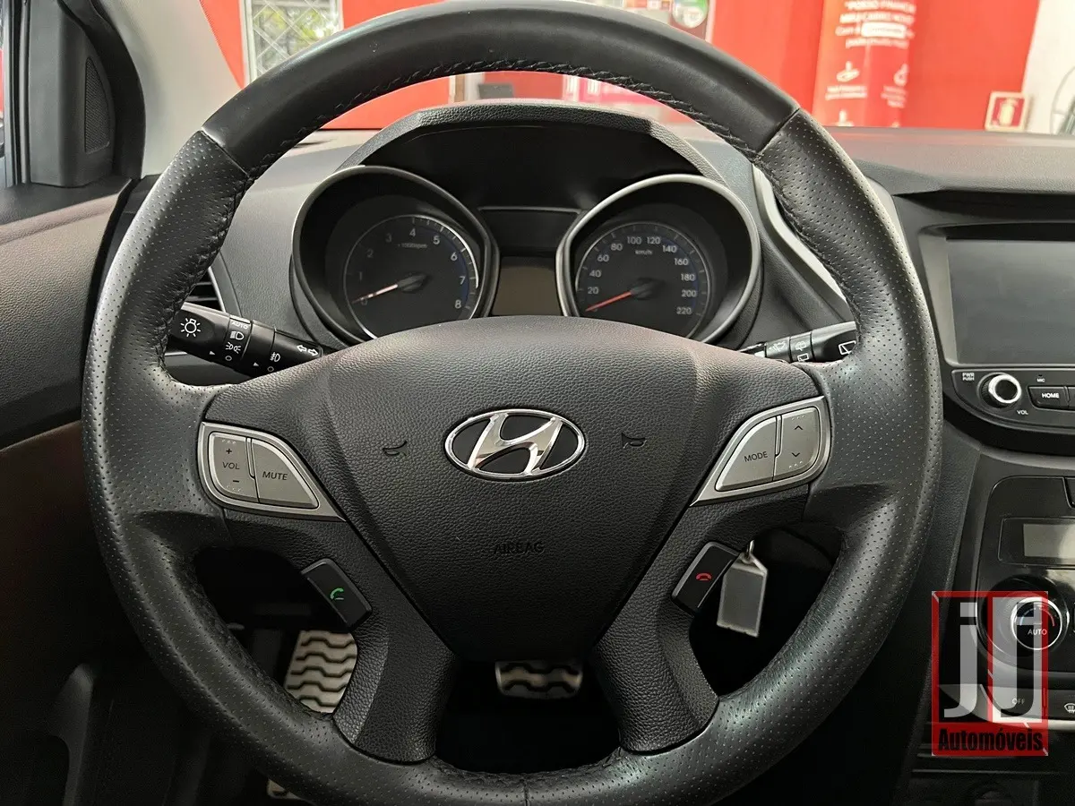 HYUNDAI HB 20 Hatch X - Foto